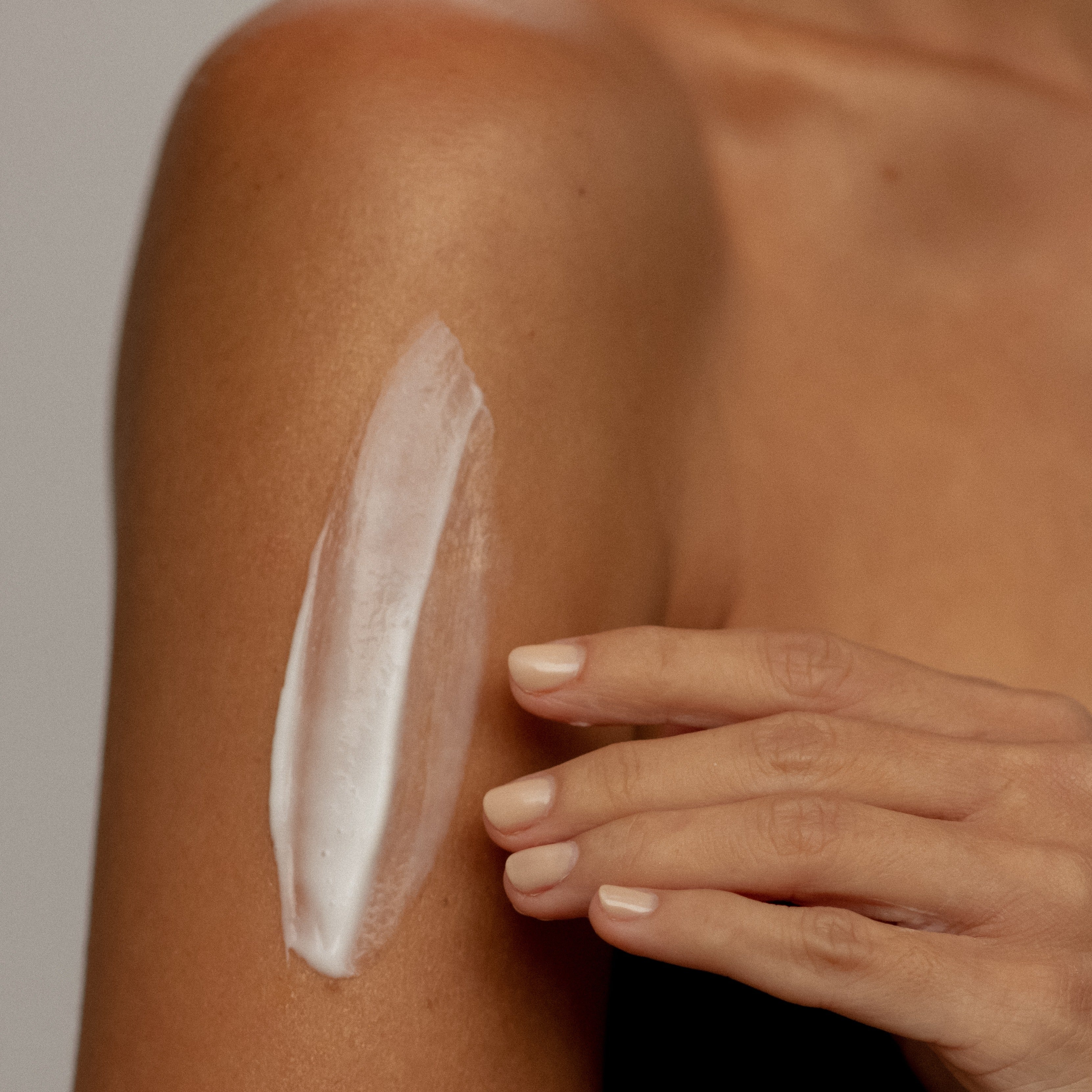 Coconut Body Milk natural organic body moisturiser smear on arm